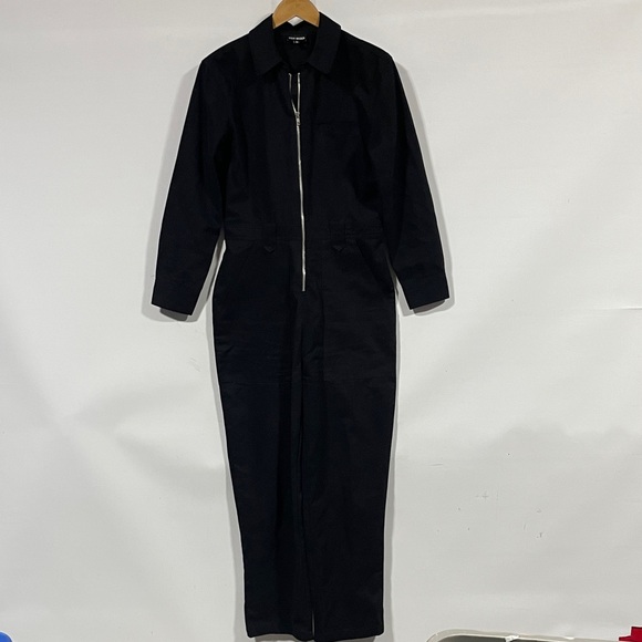 Steve Madden Pants - Steve Madden women’s Black Full-Zip Jumpsuit